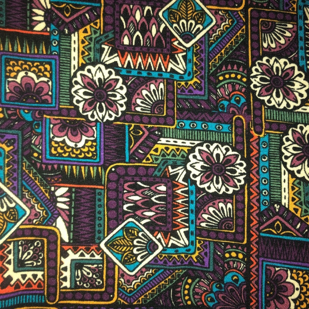Lularoe Irma - Picture 4 of 4